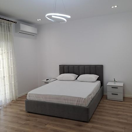 Erdis Home Nr 2 Tirana Exterior foto